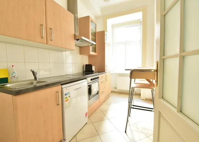 Universum Apartment 3